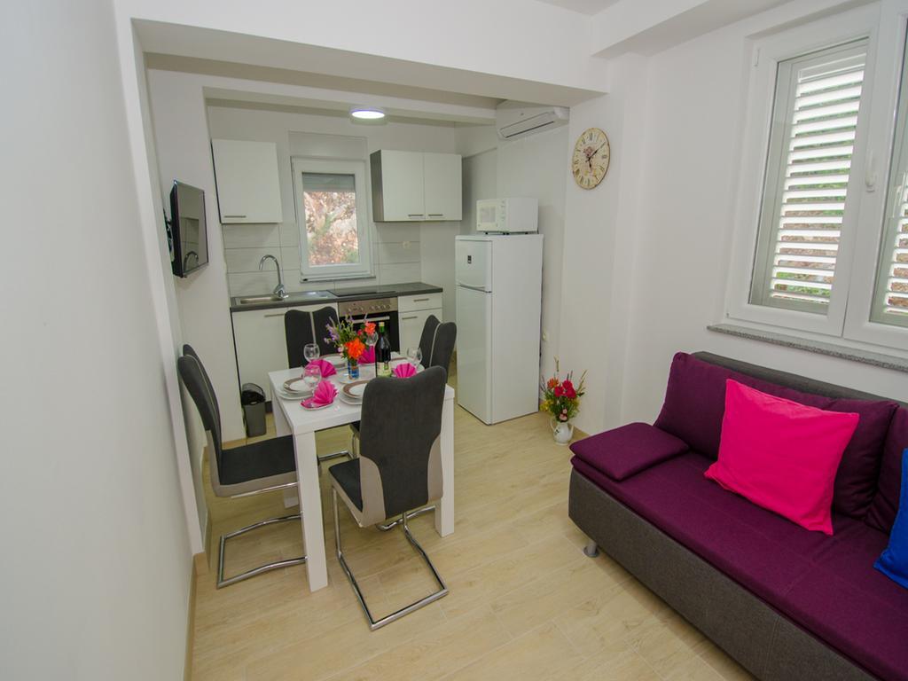 Apartments Vesela Janjina Экстерьер фото