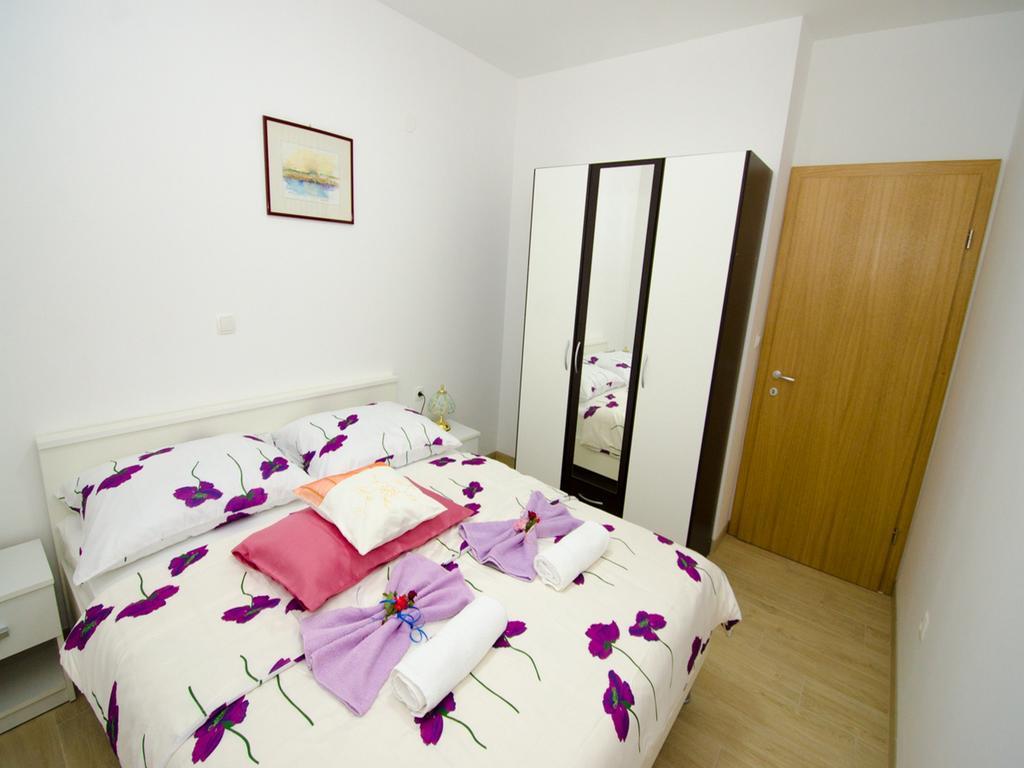 Apartments Vesela Janjina Экстерьер фото