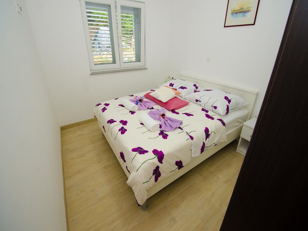 Apartments Vesela Janjina Экстерьер фото