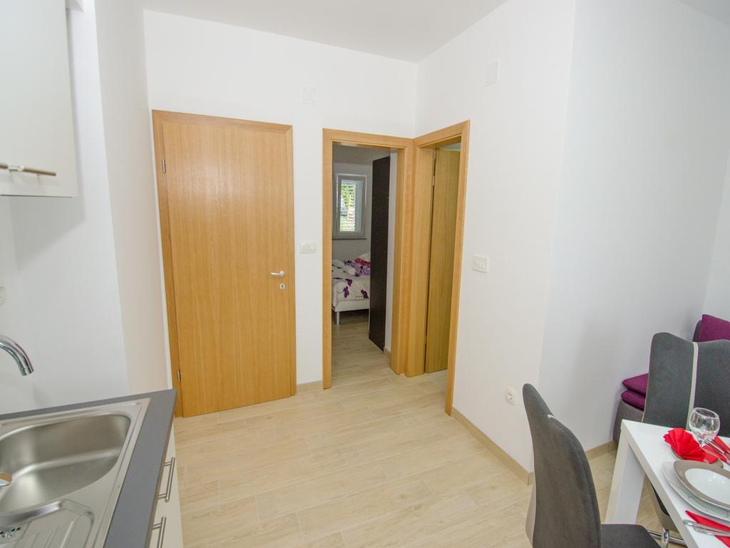 Apartments Vesela Janjina Экстерьер фото