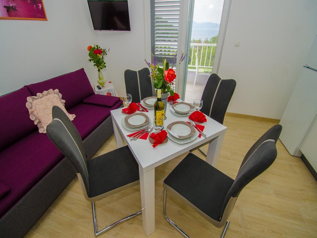 Apartments Vesela Janjina Экстерьер фото