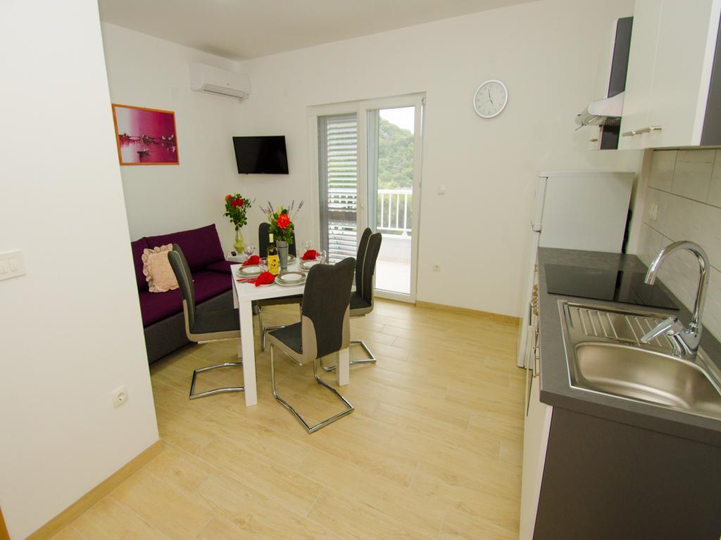 Apartments Vesela Janjina Экстерьер фото
