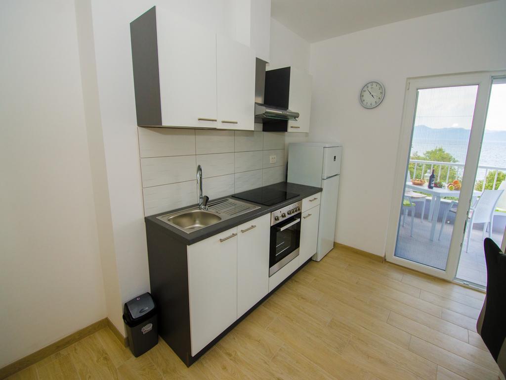 Apartments Vesela Janjina Экстерьер фото